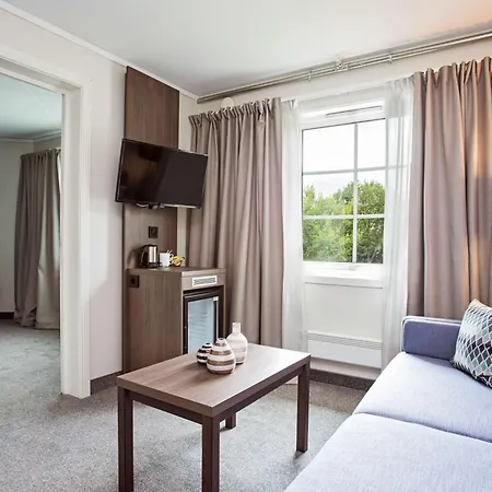 Scandic Lofoten 3*
