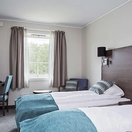 Scandic Lofoten 3* レクネス